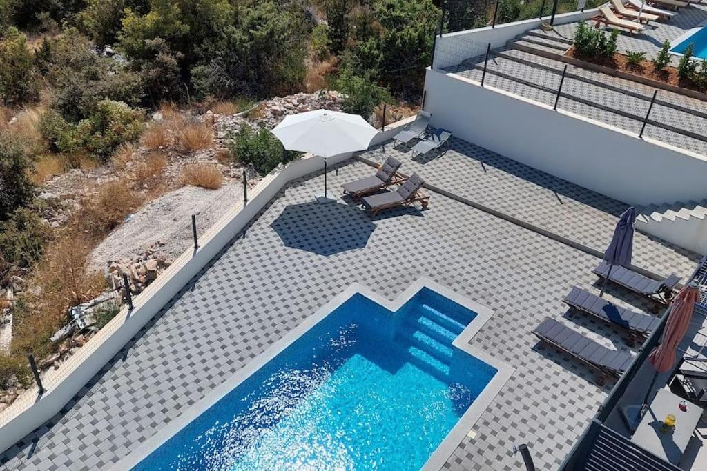 Apartment Vista Oasis With Pool And Terrace 特罗吉尔 外观 照片